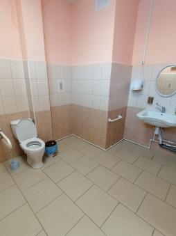 Туалетная комната для лиц с ОВЗ.